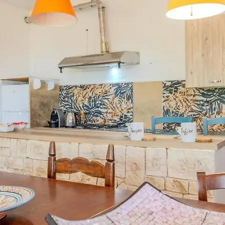 Rai's Panoramic View 1 - View & Relax Appartement *