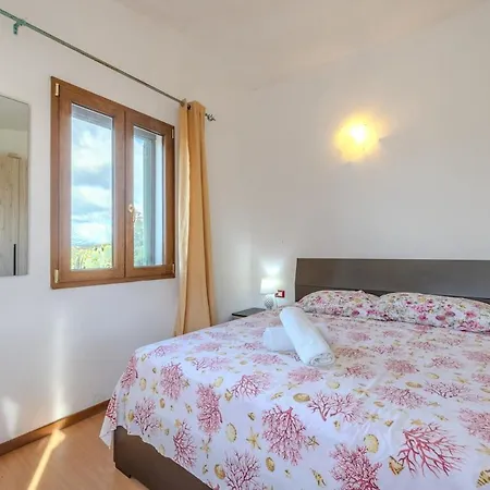 Rai's Panoramic View 1 - View & Relax Appartement *